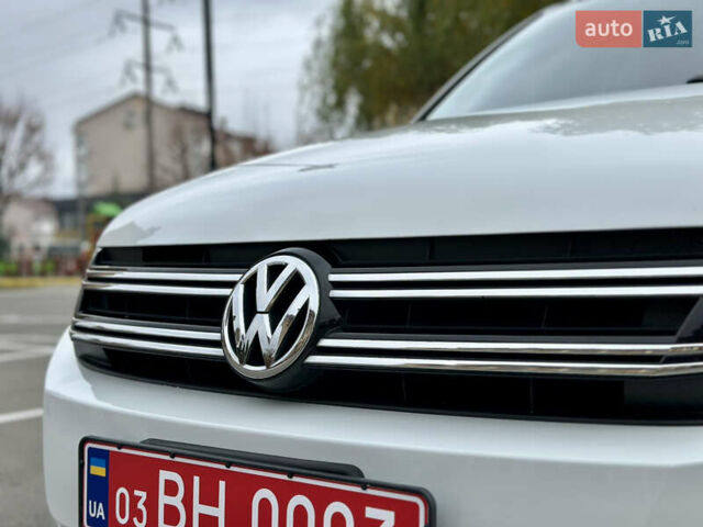 Белый Фольксваген Тигуан, объемом двигателя 2 л и пробегом 228 тыс. км за 12999 $, фото 13 на Automoto.ua