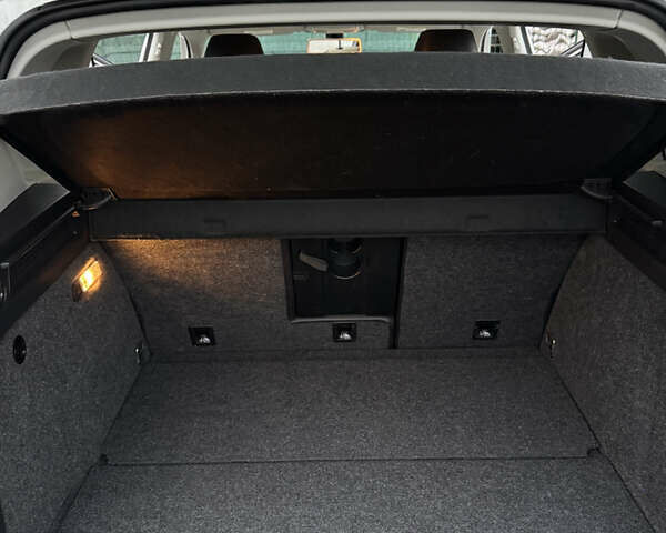 Білий Фольксваген Тігуан, об'ємом двигуна 1.98 л та пробігом 90 тис. км за 16500 $, фото 23 на Automoto.ua