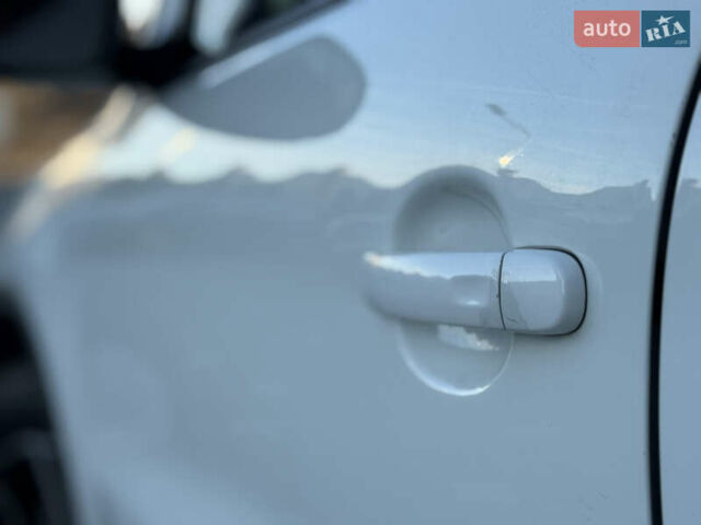 Белый Фольксваген Тигуан, объемом двигателя 1.98 л и пробегом 118 тыс. км за 11750 $, фото 11 на Automoto.ua