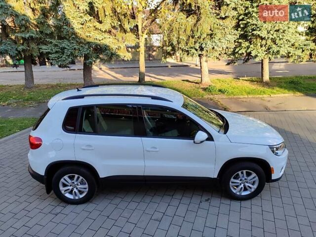 Белый Фольксваген Тигуан, объемом двигателя 2 л и пробегом 216 тыс. км за 11700 $, фото 9 на Automoto.ua