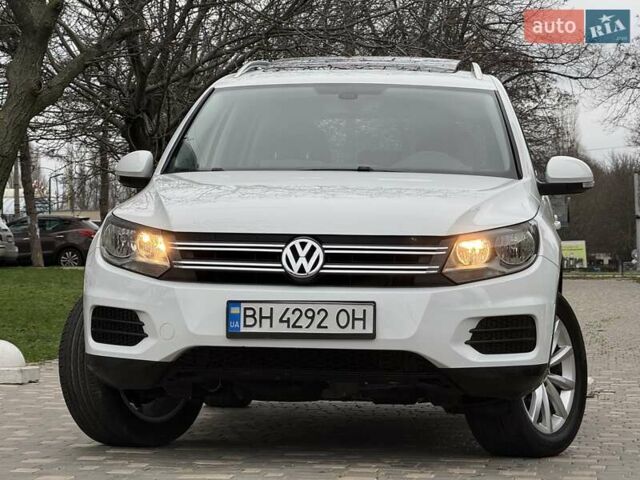 Білий Фольксваген Тігуан, об'ємом двигуна 1.98 л та пробігом 150 тис. км за 13900 $, фото 9 на Automoto.ua
