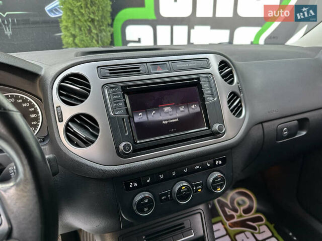 Білий Фольксваген Тігуан, об'ємом двигуна 1.4 л та пробігом 110 тис. км за 14000 $, фото 16 на Automoto.ua