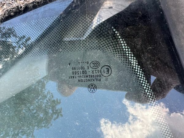 Белый Фольксваген Тигуан, объемом двигателя 2 л и пробегом 200 тыс. км за 14000 $, фото 7 на Automoto.ua