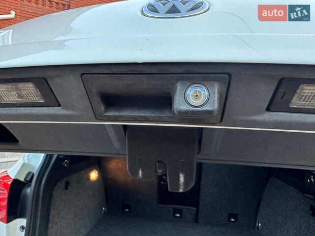 Белый Фольксваген Тигуан, объемом двигателя 2 л и пробегом 208 тыс. км за 13700 $, фото 18 на Automoto.ua