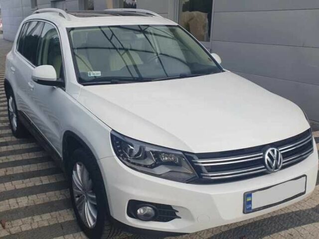Білий Фольксваген Тігуан, об'ємом двигуна 2 л та пробігом 117 тис. км за 8700 $, фото 1 на Automoto.ua