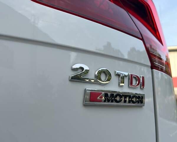 Белый Фольксваген Тигуан, объемом двигателя 2 л и пробегом 248 тыс. км за 22200 $, фото 17 на Automoto.ua