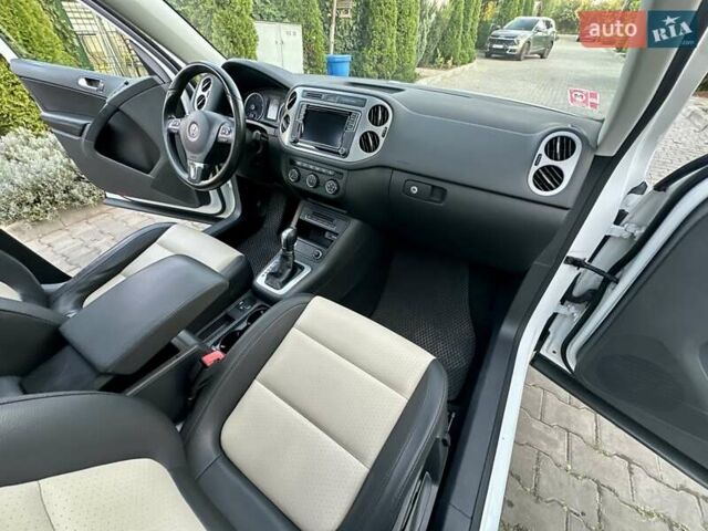 Білий Фольксваген Тігуан, об'ємом двигуна 1.98 л та пробігом 150 тис. км за 13999 $, фото 67 на Automoto.ua