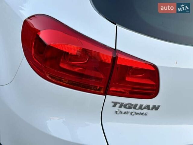 Білий Фольксваген Тігуан, об'ємом двигуна 1.98 л та пробігом 150 тис. км за 13999 $, фото 28 на Automoto.ua