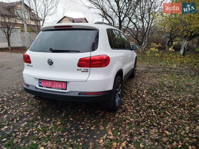 Белый Фольксваген Тигуан, объемом двигателя 2 л и пробегом 195 тыс. км за 13500 $, фото 7 на Automoto.ua
