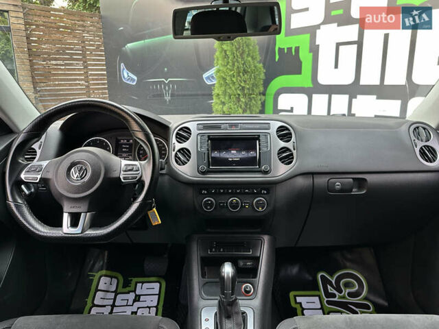 Білий Фольксваген Тігуан, об'ємом двигуна 1.4 л та пробігом 110 тис. км за 14000 $, фото 14 на Automoto.ua