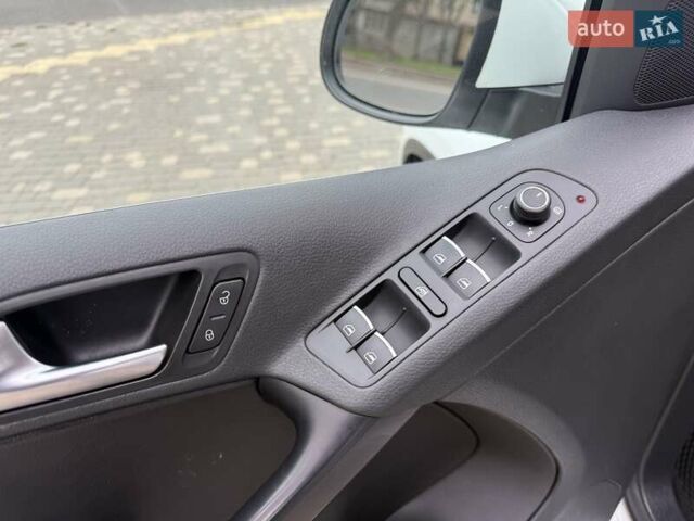 Білий Фольксваген Тігуан, об'ємом двигуна 1.98 л та пробігом 150 тис. км за 13900 $, фото 4 на Automoto.ua