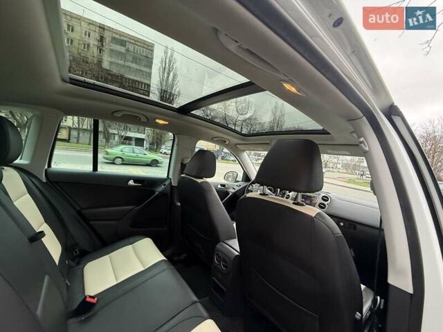 Білий Фольксваген Тігуан, об'ємом двигуна 1.98 л та пробігом 150 тис. км за 13900 $, фото 60 на Automoto.ua