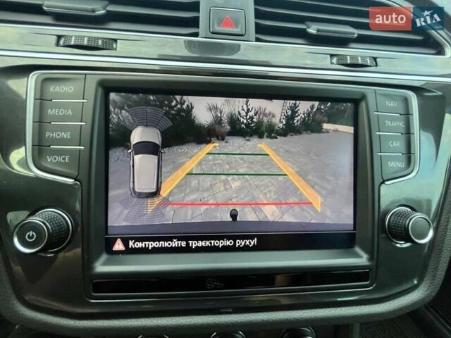 Белый Фольксваген Тигуан, объемом двигателя 2 л и пробегом 248 тыс. км за 22200 $, фото 72 на Automoto.ua