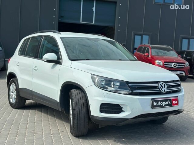 Белый Фольксваген Тигуан, объемом двигателя 2 л и пробегом 152 тыс. км за 15290 $, фото 11 на Automoto.ua