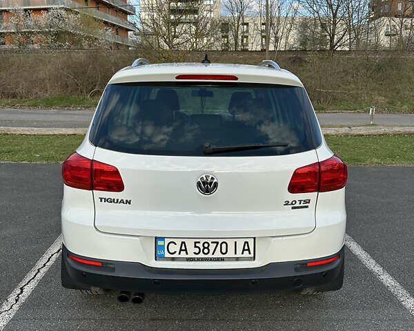 Білий Фольксваген Тігуан, об'ємом двигуна 1.98 л та пробігом 140 тис. км за 14000 $, фото 7 на Automoto.ua