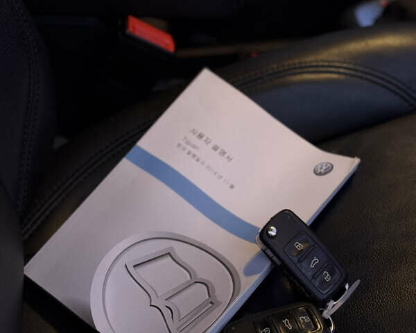 Білий Фольксваген Тігуан, об'ємом двигуна 1.97 л та пробігом 116 тис. км за 15600 $, фото 28 на Automoto.ua