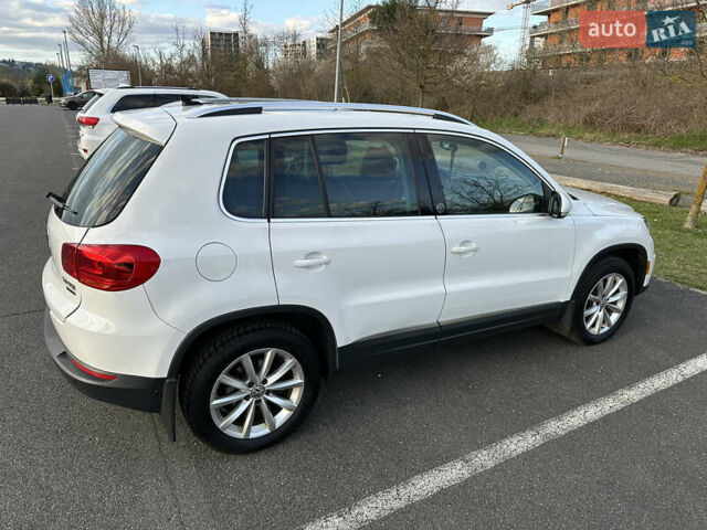 Білий Фольксваген Тігуан, об'ємом двигуна 1.98 л та пробігом 140 тис. км за 14000 $, фото 5 на Automoto.ua