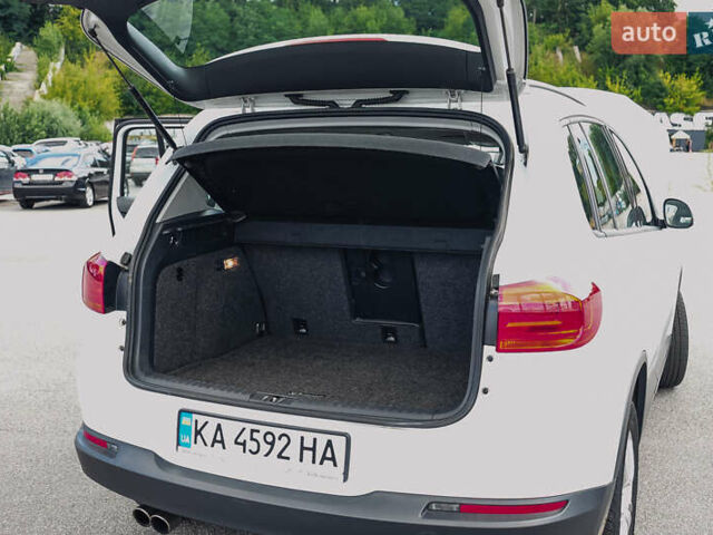 Білий Фольксваген Тігуан, об'ємом двигуна 1.98 л та пробігом 105 тис. км за 12800 $, фото 14 на Automoto.ua