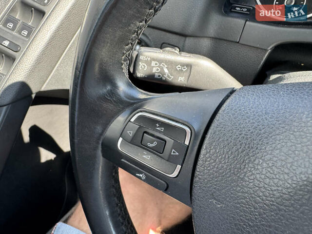 Белый Фольксваген Тигуан, объемом двигателя 1.98 л и пробегом 105 тыс. км за 14490 $, фото 20 на Automoto.ua