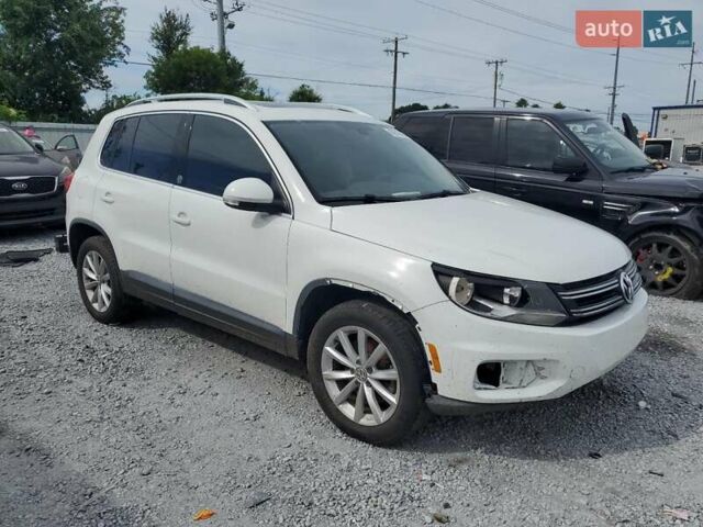Белый Фольксваген Тигуан, объемом двигателя 1.98 л и пробегом 165 тыс. км за 8400 $, фото 4 на Automoto.ua