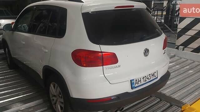 Белый Фольксваген Тигуан, объемом двигателя 1.98 л и пробегом 80 тыс. км за 14500 $, фото 9 на Automoto.ua