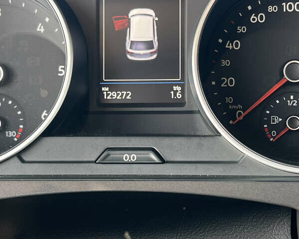 Белый Фольксваген Тигуан, объемом двигателя 1.97 л и пробегом 129 тыс. км за 26500 $, фото 17 на Automoto.ua