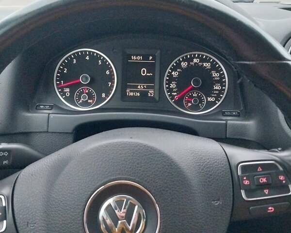 Белый Фольксваген Тигуан, объемом двигателя 1.98 л и пробегом 138 тыс. км за 12700 $, фото 10 на Automoto.ua