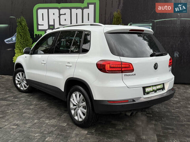 Білий Фольксваген Тігуан, об'ємом двигуна 1.4 л та пробігом 110 тис. км за 14000 $, фото 44 на Automoto.ua