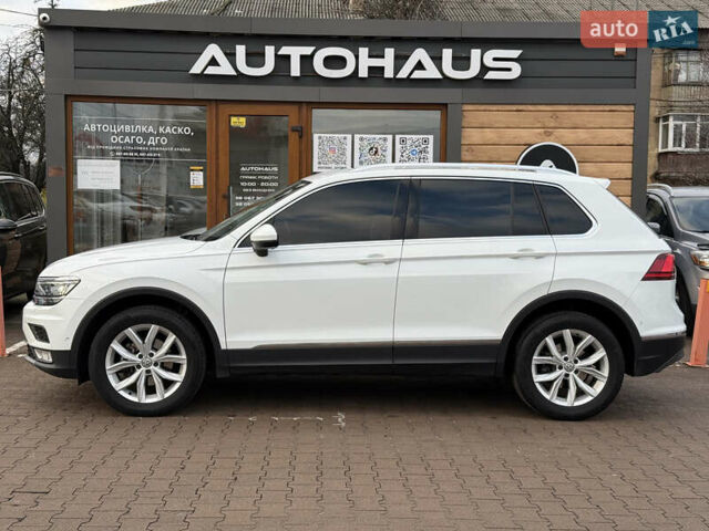 Белый Фольксваген Тигуан, объемом двигателя 1.97 л и пробегом 58 тыс. км за 27999 $, фото 4 на Automoto.ua