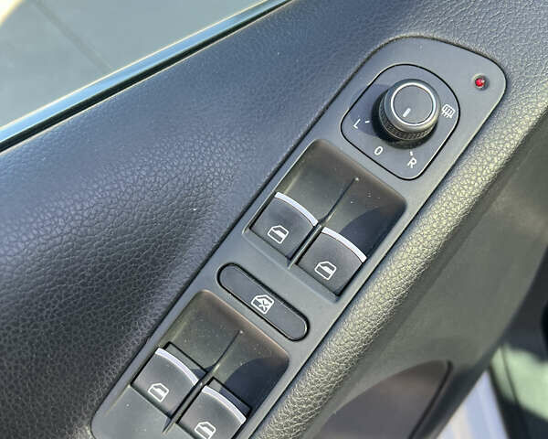 Белый Фольксваген Тигуан, объемом двигателя 1.98 л и пробегом 174 тыс. км за 13500 $, фото 13 на Automoto.ua