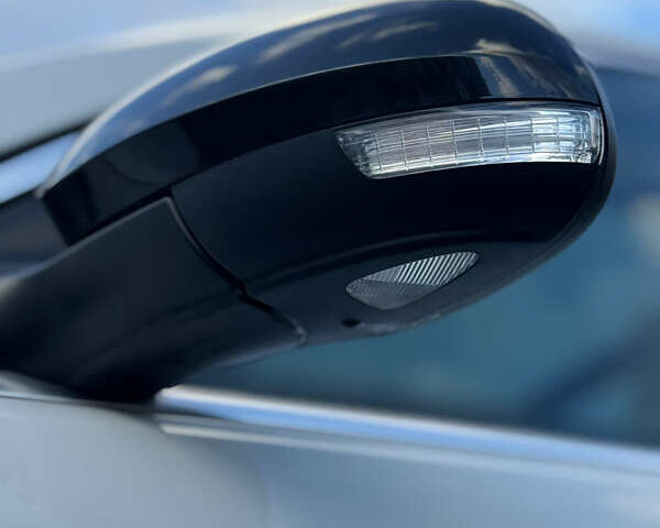 Білий Фольксваген Тігуан, об'ємом двигуна 2 л та пробігом 68 тис. км за 16500 $, фото 9 на Automoto.ua