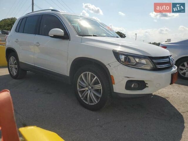 Белый Фольксваген Тигуан, объемом двигателя 2 л и пробегом 61 тыс. км за 900 $, фото 3 на Automoto.ua