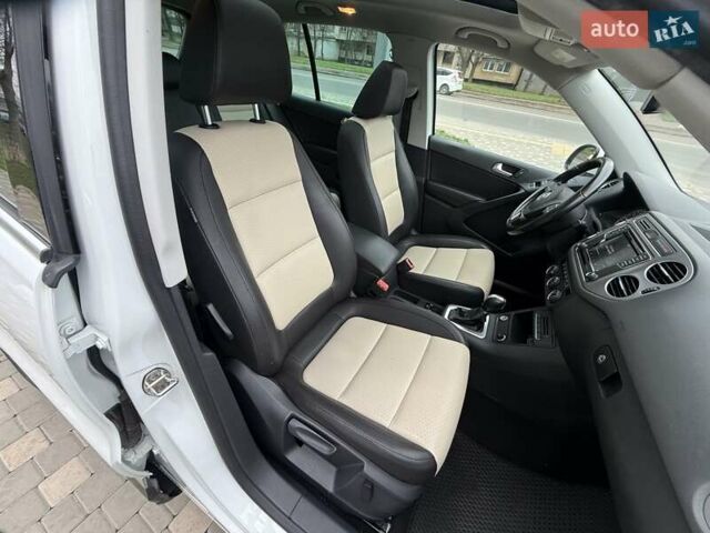 Білий Фольксваген Тігуан, об'ємом двигуна 1.98 л та пробігом 150 тис. км за 13900 $, фото 46 на Automoto.ua