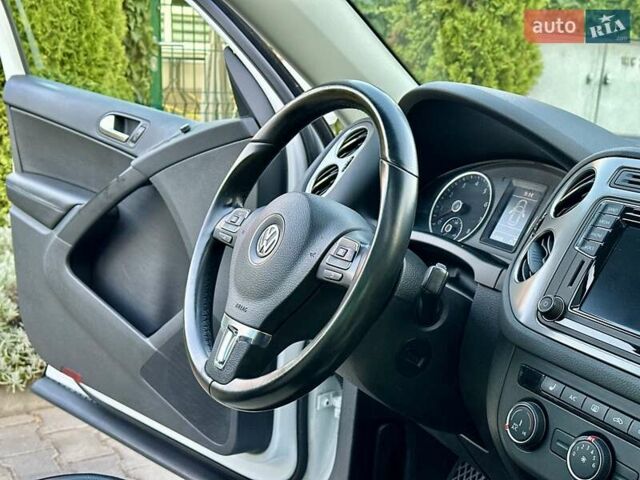 Білий Фольксваген Тігуан, об'ємом двигуна 1.98 л та пробігом 150 тис. км за 13999 $, фото 71 на Automoto.ua