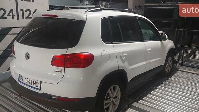 Белый Фольксваген Тигуан, объемом двигателя 1.98 л и пробегом 80 тыс. км за 14500 $, фото 5 на Automoto.ua