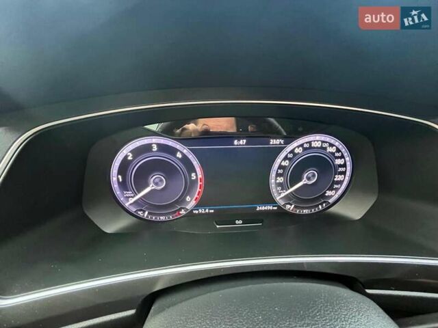 Белый Фольксваген Тигуан, объемом двигателя 2 л и пробегом 248 тыс. км за 22200 $, фото 67 на Automoto.ua