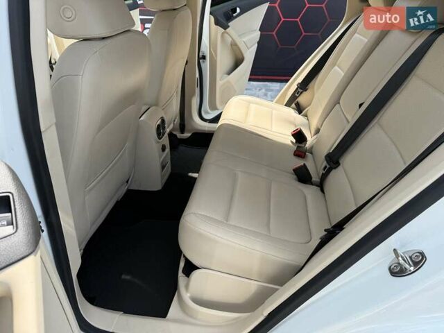 Білий Фольксваген Тігуан, об'ємом двигуна 1.98 л та пробігом 156 тис. км за 15499 $, фото 24 на Automoto.ua