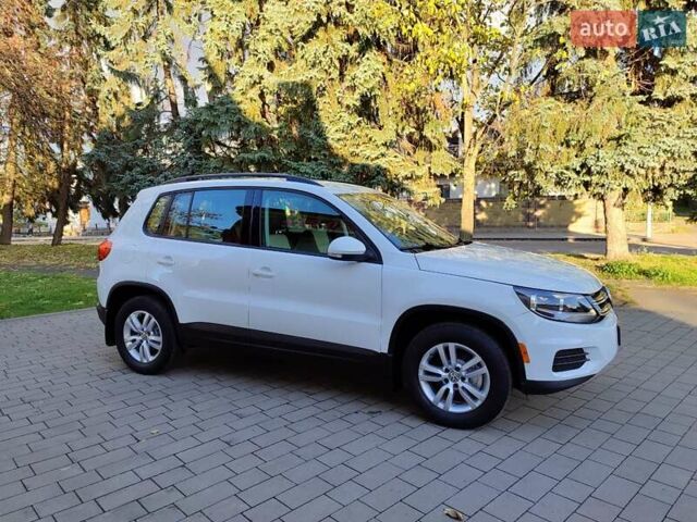 Белый Фольксваген Тигуан, объемом двигателя 2 л и пробегом 216 тыс. км за 11700 $, фото 7 на Automoto.ua