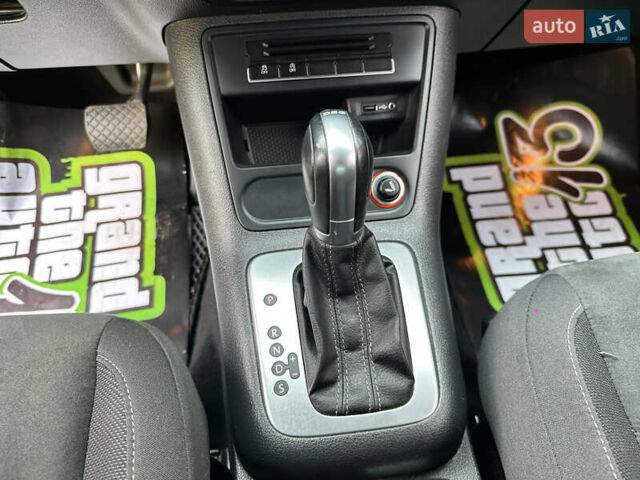 Білий Фольксваген Тігуан, об'ємом двигуна 1.4 л та пробігом 110 тис. км за 14000 $, фото 19 на Automoto.ua