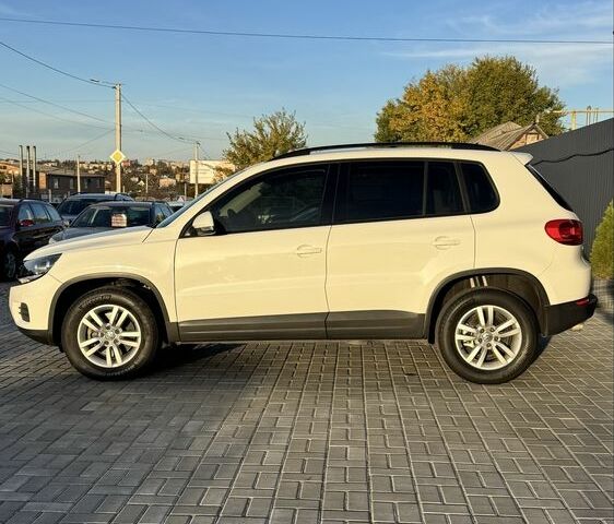 Белый Фольксваген Тигуан, объемом двигателя 2 л и пробегом 132 тыс. км за 13900 $, фото 9 на Automoto.ua