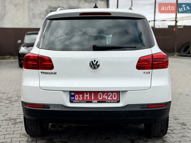 Білий Фольксваген Тігуан, об'ємом двигуна 0 л та пробігом 205 тис. км за 13400 $, фото 15 на Automoto.ua