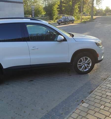 Белый Фольксваген Тигуан, объемом двигателя 1.98 л и пробегом 268 тыс. км за 13300 $, фото 10 на Automoto.ua