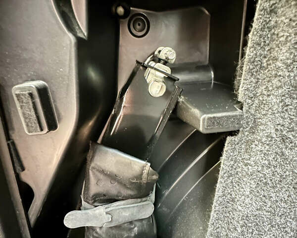 Белый Фольксваген Тигуан, объемом двигателя 2 л и пробегом 228 тыс. км за 12999 $, фото 46 на Automoto.ua