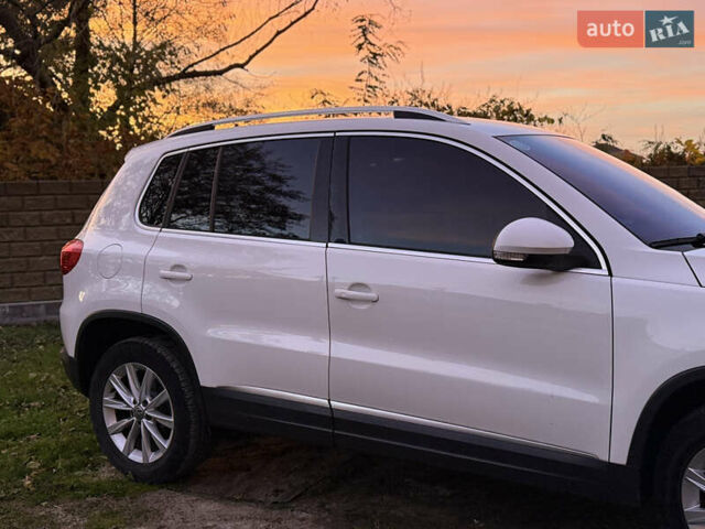 Білий Фольксваген Тігуан, об'ємом двигуна 1.97 л та пробігом 116 тис. км за 15600 $, фото 9 на Automoto.ua