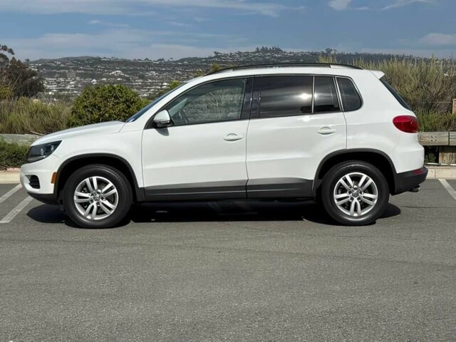 Белый Фольксваген Тигуан, объемом двигателя 2 л и пробегом 78 тыс. км за 8500 $, фото 3 на Automoto.ua