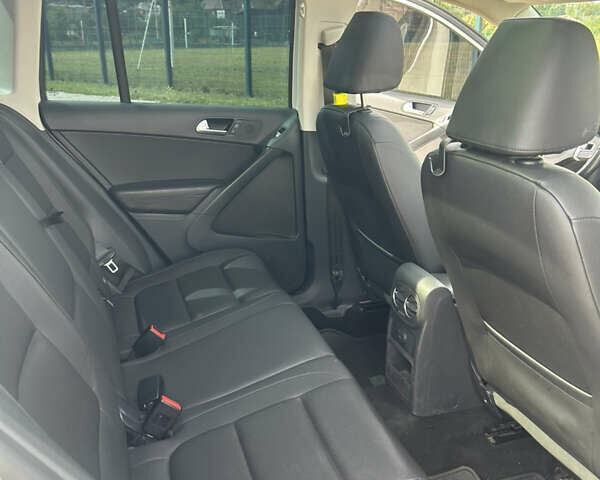 Белый Фольксваген Тигуан, объемом двигателя 1.98 л и пробегом 223 тыс. км за 14400 $, фото 14 на Automoto.ua