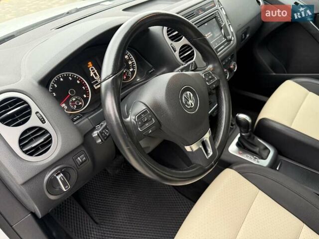 Білий Фольксваген Тігуан, об'ємом двигуна 1.98 л та пробігом 150 тис. км за 13900 $, фото 34 на Automoto.ua