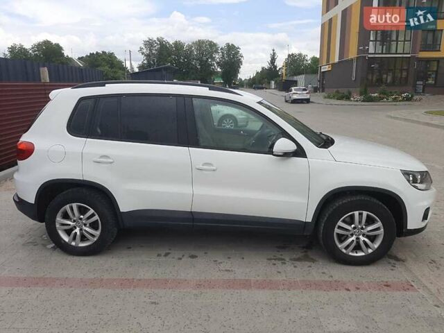 Белый Фольксваген Тигуан, объемом двигателя 1.98 л и пробегом 153 тыс. км за 14600 $, фото 4 на Automoto.ua