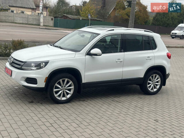 Білий Фольксваген Тігуан, об'ємом двигуна 2 л та пробігом 213 тис. км за 14750 $, фото 1 на Automoto.ua