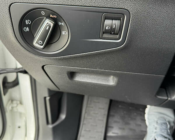 Білий Фольксваген Тігуан, об'ємом двигуна 1.98 л та пробігом 125 тис. км за 21300 $, фото 21 на Automoto.ua